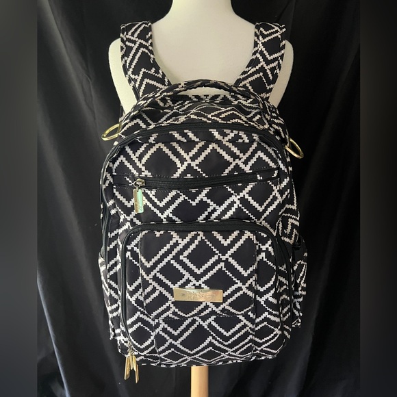 JUJUBE Be Right Back Diaper Bag Backpack - My Empress Black & White - Picture 6 of 16